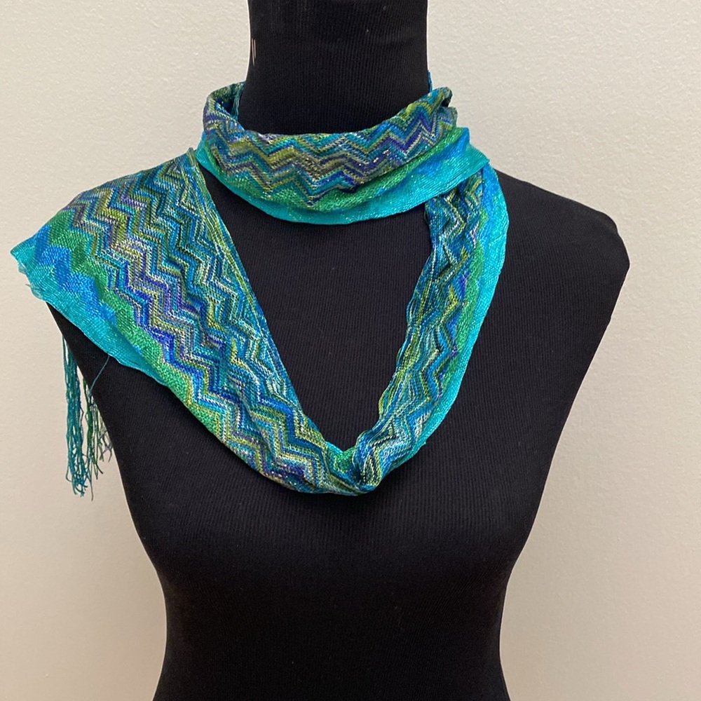 Multicolor Zigzag Pattern Scarf - image 6